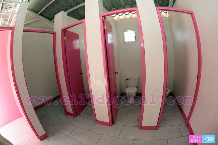 Baños públicos en paradas de buses
